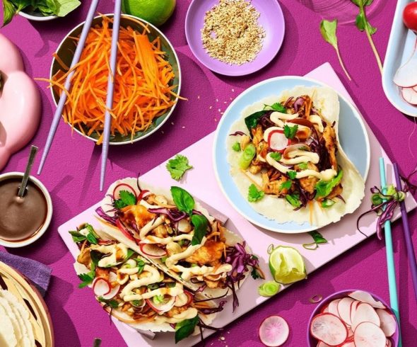 Āzijas tako ar vistu un tofu sieru